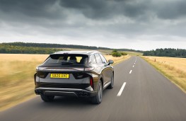 OMODA 9 PHEV, 2026, rear, action